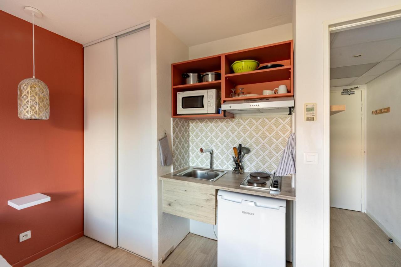 Les Cocons De Lourdes Apartment Bagian luar foto