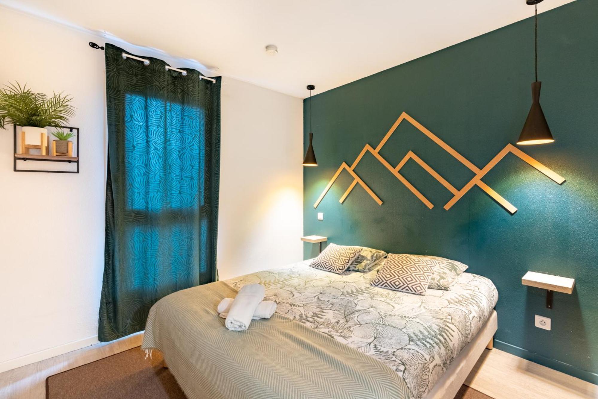 Les Cocons De Lourdes Apartment Bagian luar foto